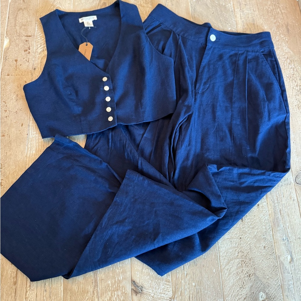 Christian Siriano Navy Button-Front Vest & High-Waist Linen Pants Set 8